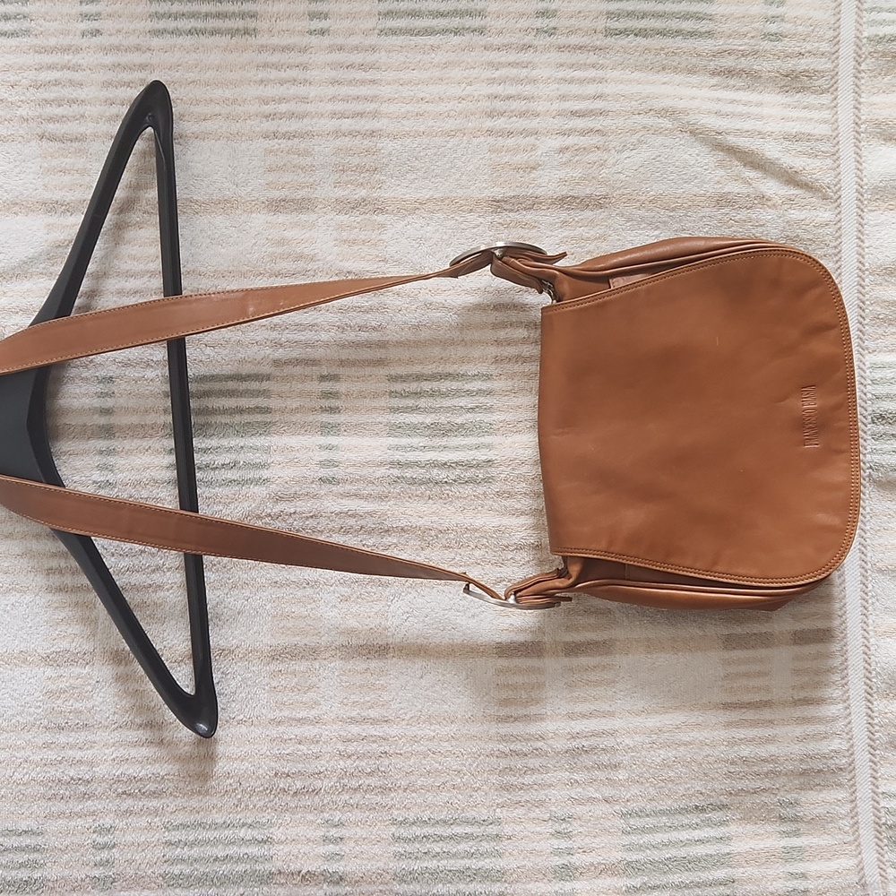 Francesco Biasia leather bag.